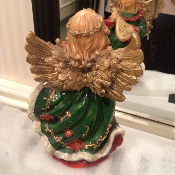 Ceramic muscial windup  Christmas Angel - Picture 3 of 5